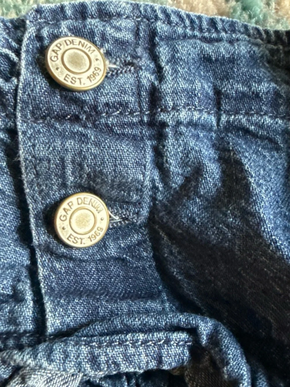 GAP elastic waistband